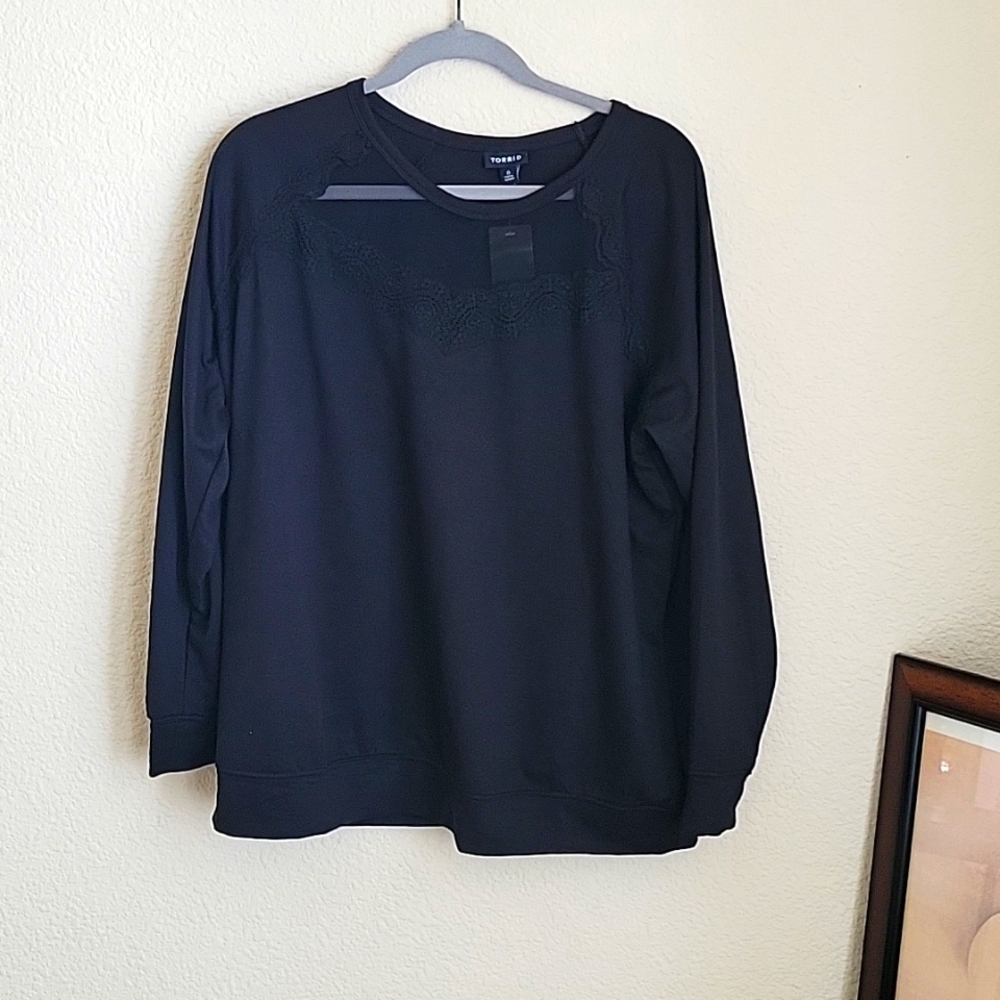 Torrid Black Lace Inset Pullover Top